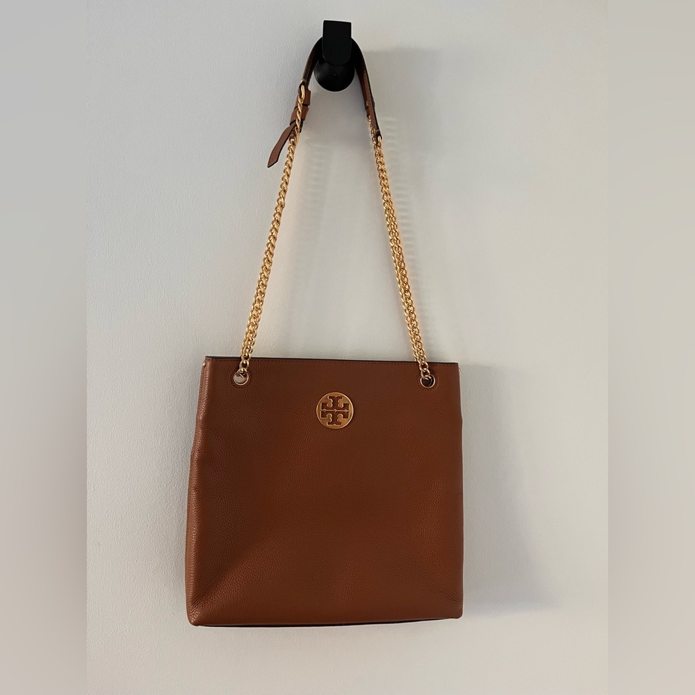 Tory Burch, camel coloured, medium size purse